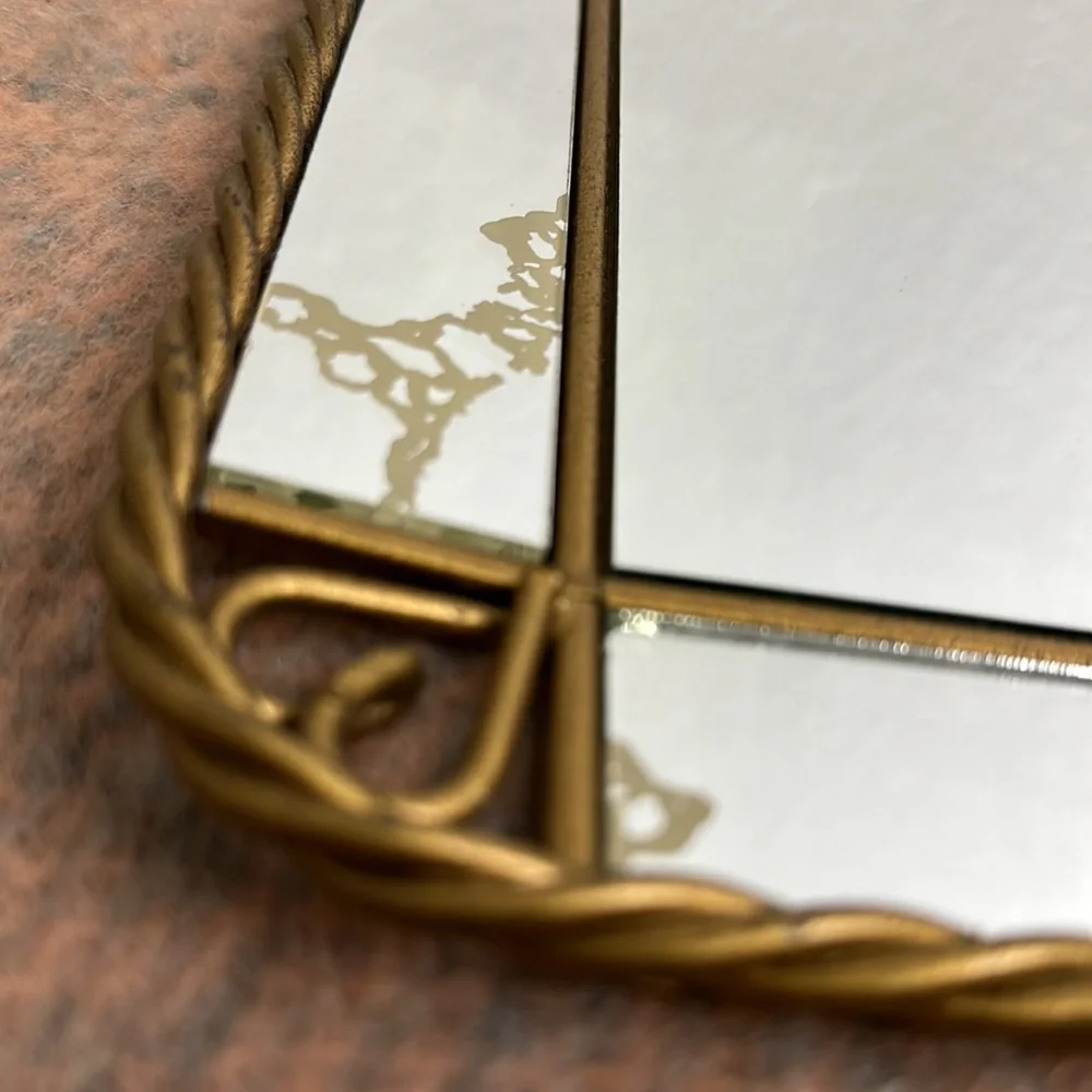 Vintage gold frames mirror